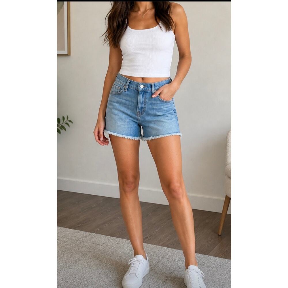 JEN7 Mid Shorts Women Size 6 Denim Blue Raw Hem Stretch Jean Shorts Casual
